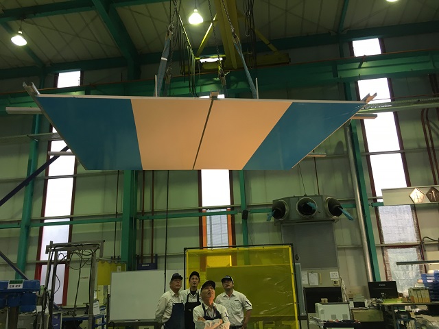 孔付きアルミ 天井パネル 300x300mm 天井装飾用タイル