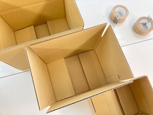 ダンボール板 A3サイズ297×420×3mm無地×100枚日本製 段ボール板 板ダンボール 板段ボール 当て板 工作 下敷き 当て台紙荷物カバー 発送用 楽天市場 ダンボール板 段ボール板 工作 A3 100枚297x420板ダンボール A3 ダンボールシート 緩衝材 DIY台紙 展示用