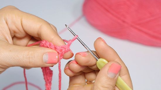 松編みモチーフのミニブランケット - MORINOOSA'S GALLERYminne byGMOペパボ国内最大級のハンドメイド・手作り通販サイト