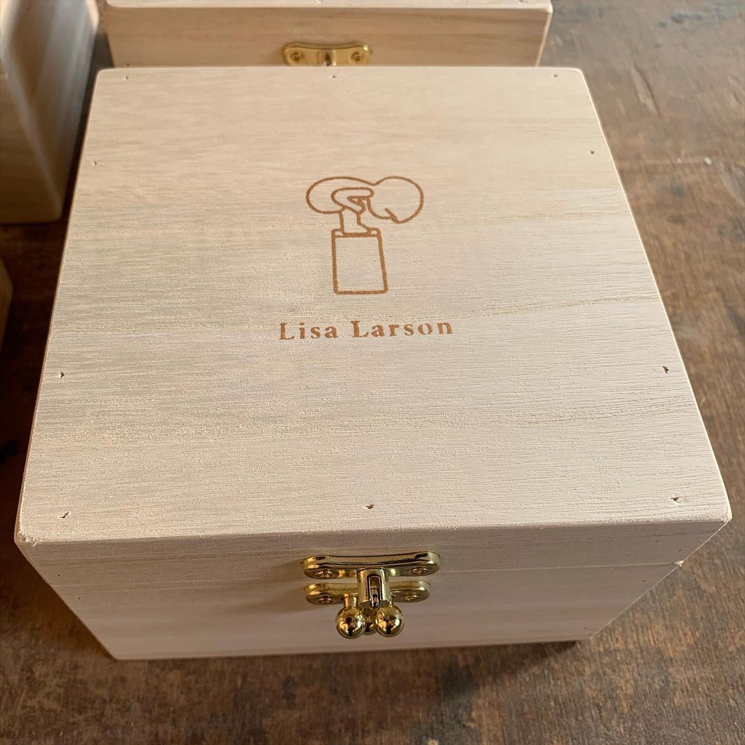 バロック オリジナルデザイン パール飾り 木箱 金属製小台付 - ショップ 4月の真珠 置物 - Pinkoi