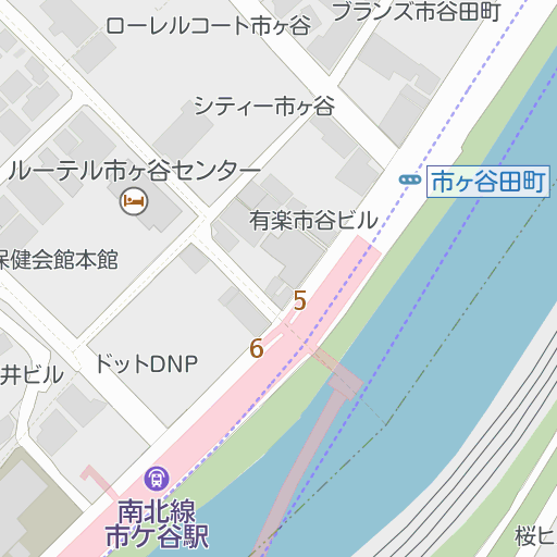 コイよりスズメのほうが餌をよく食う」よく見かけるし一度は入ってみたいが結局入らないことで有名な市ヶ谷の釣り堀の様々なエピソードが集まる -  Togetter [トゥギャッター]