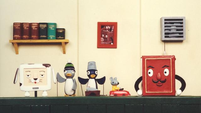 アレンジ貯金箱。小5。仕掛け満載の貯金箱。時間切れで未完成です。暗証番号を押すとゲートが開いてコインが落ちる仕掛け。考えるだけでもすごいです。いい線まで行きました。ナイスチャレンジ！貯金箱アレンジプラ段プラダンピタゴラスイッチ