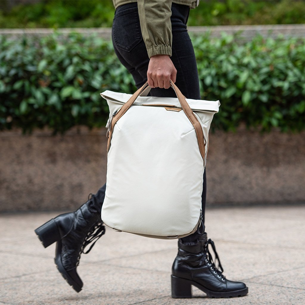 レビュー Peak Design EVERYDAY TOTE〜オンオフ兼用できるカメラバッグLife with Photo