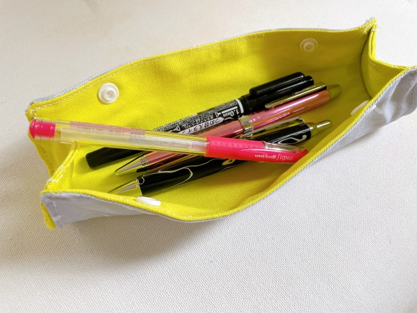 ボード「ペンケース 作り方」に最高のアイデア 27 件ペンケース 作り方, ペンケース, ポーチ 作り方