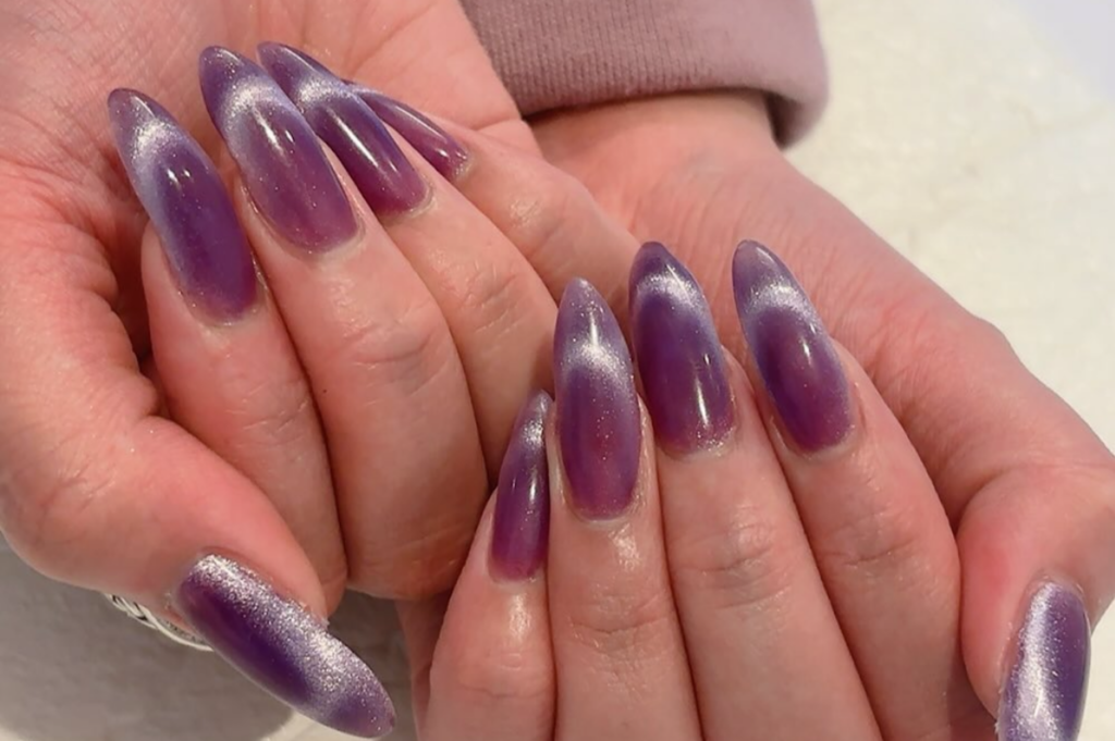 オールシーズン ハンド グラデーション ラメ マグネット - tialamodeのネイルデザイン No.6985906 ネイルブック