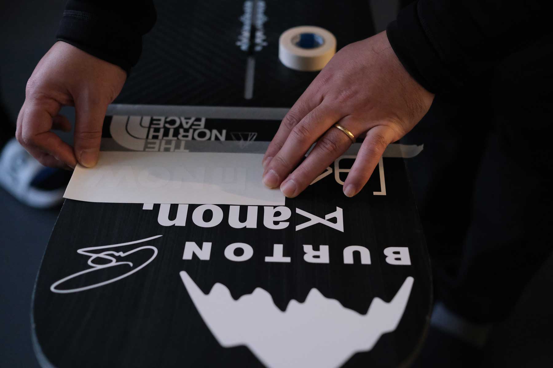 初めてのカスタムといえばステッカーチューン。CT125にコンビニプリントステッカーやリムステッカーを貼っていくよ - 自動車情報誌「ベストカー」