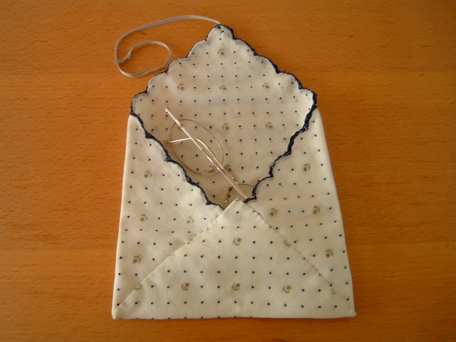 ハンドメイド 大判ハンカチ リメイク 巾着 ポーチ 和柄バッグ 花柄の通販 by senappi's shopラクマ