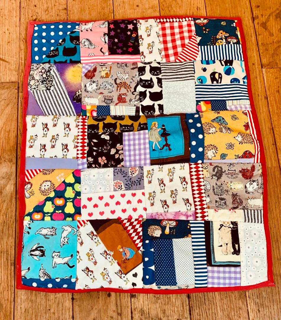 余った布をリサイクル！かわいい小物の作り方 8作品2ページ目 ぬくもり