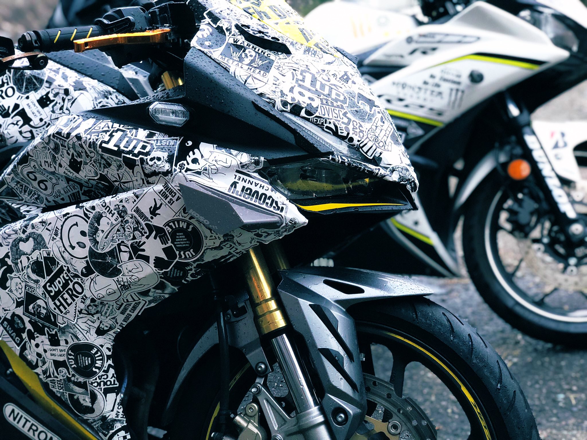 ステッカー 大量 100枚 セット 防水シール ステッカーボム おもしろキャラ バラエティ パック デカール シール デコレーション :AFROSTARZ - 通販 - Yahoo!ショッピング