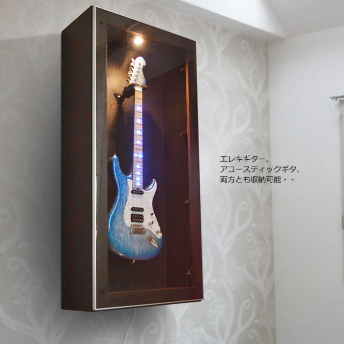 ギター棚の使用例💡 アコースティックギターを2つ壁面収納🎸 壁に穴をあけたくない方はディアウォールで柱と背板を作って設置する方法がおすすめです🎼ギターハンガーを壁に直接取り付けずに済みますよ🏡✨ディアウォールDIAWALLdiy