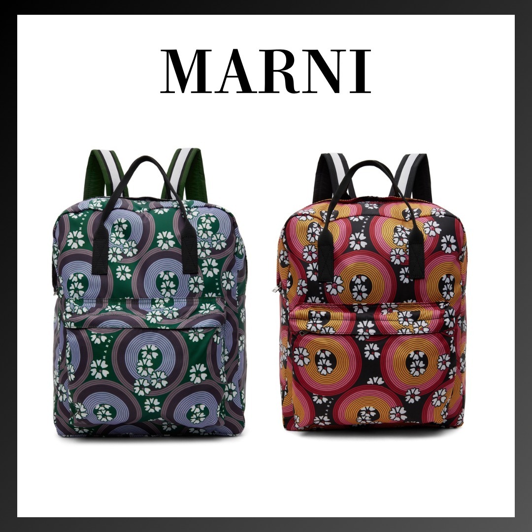 小さくて薄いのに、驚くほど実用的ハンドメイドの本革ミニマルバックパックマクアケ - アタラシイものや体験の応援購入サービス