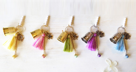 ミサンガ＞花模様＊難しそうだけど結構簡単！＊100均刺繍糸