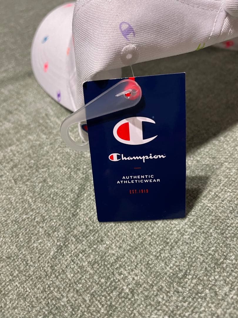 Champion カラフルロゴ フード付きスウェット