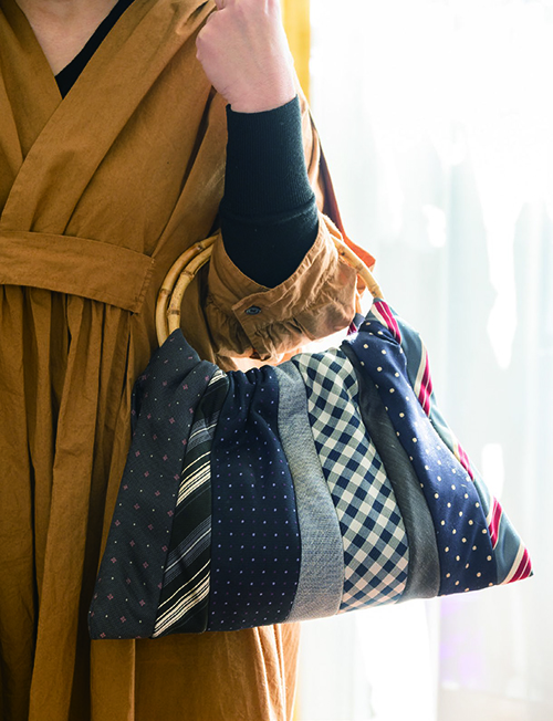 ネクタイ リメイク」のアイデア 13 件ネクタイ リメイク, ネクタイ, 手作りバッグ