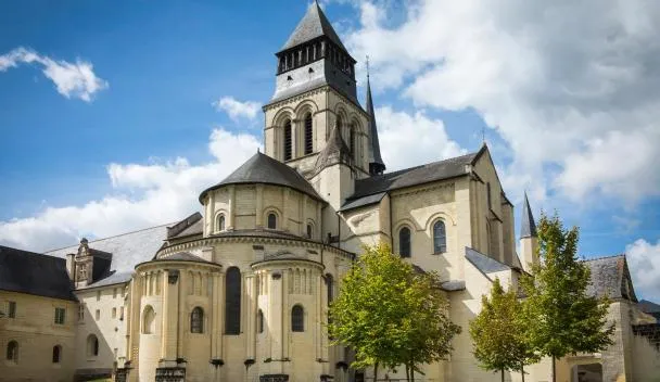 プロヴァンス旅行その5：ル・トロネ修道院 Abbaye du Thoronet の回廊に見る光について地中海ブログ