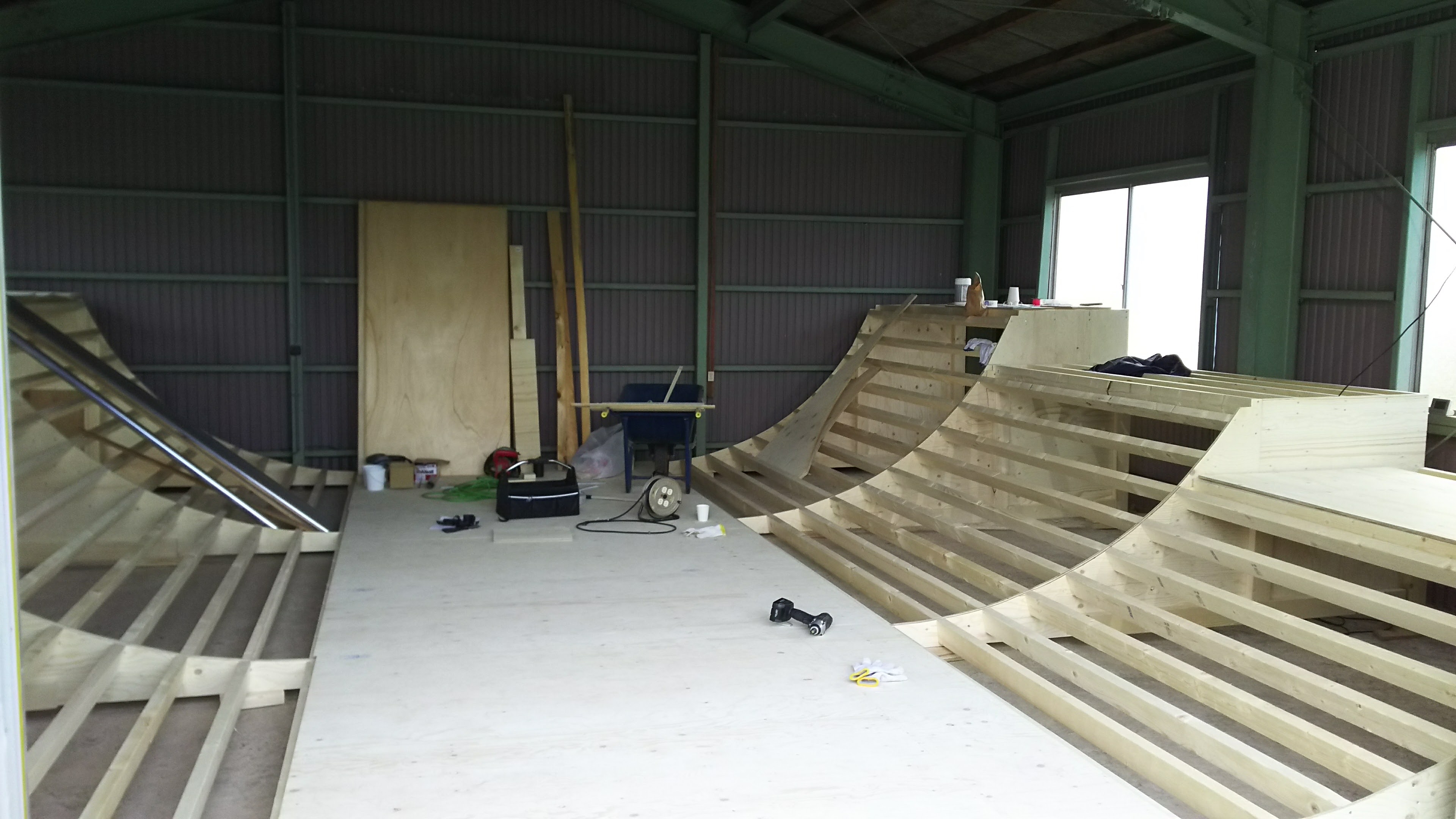 スケートボード ランプ 作り方 - COUNTRY BASE