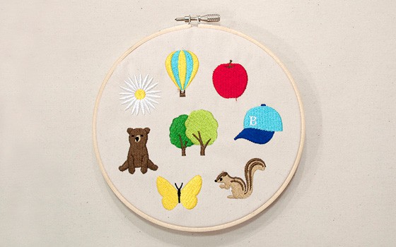 無印良品 フィリピン限定「ジプニー刺繍」入りサコッシュLEE