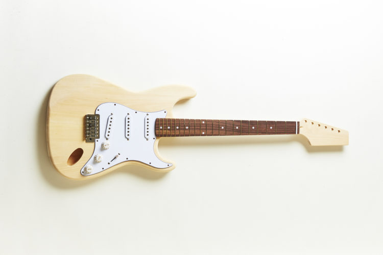 エレキベース Sago Concept Model Dullahan MINA氏本人同仕様 : 尼崎市ANAのふるさと納税ANAのマイルが「使える」