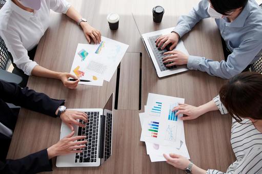 無料写真オフィスの風景パブリックドメインQ：著作権フリー画像素材集