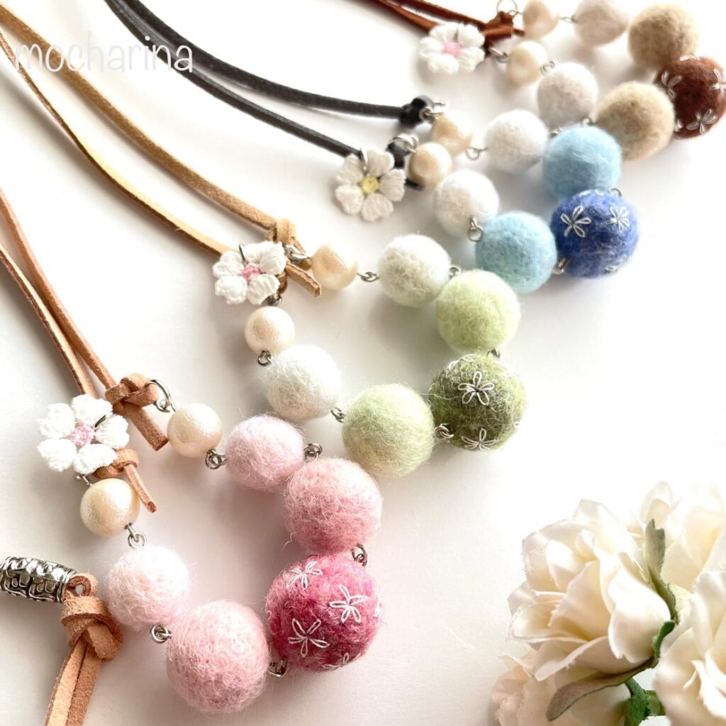 羊毛フェルトボールの作り方Method to make a wool felt ball