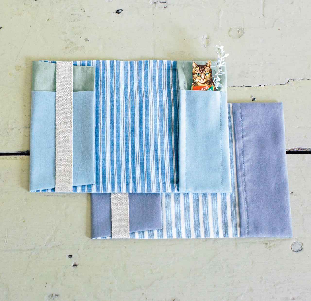 文庫サイズ ブックカバーの作り方 長さ調節・しおり・開き防止付き - いろいろあります