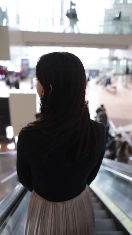 399,162 縦型動画 Stock Videos, Footage, & 4K Video Clips - Getty Images