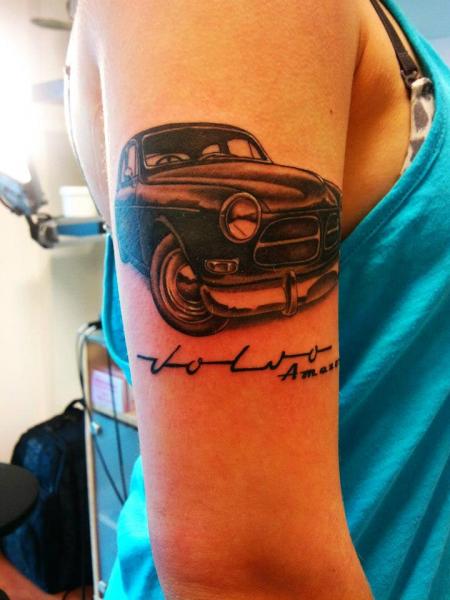 キューバの古い学校のタトゥーベクター画像コレクション。 ハバナレトロな車。 革命的な共産主義者、地図、美しいキューバ人女性、葉巻、ラム酒。歴史と文化、自由の島。 伝統的な入れ墨」のベクター画像素材 ロイヤリティフリー1873691278Shutterstock