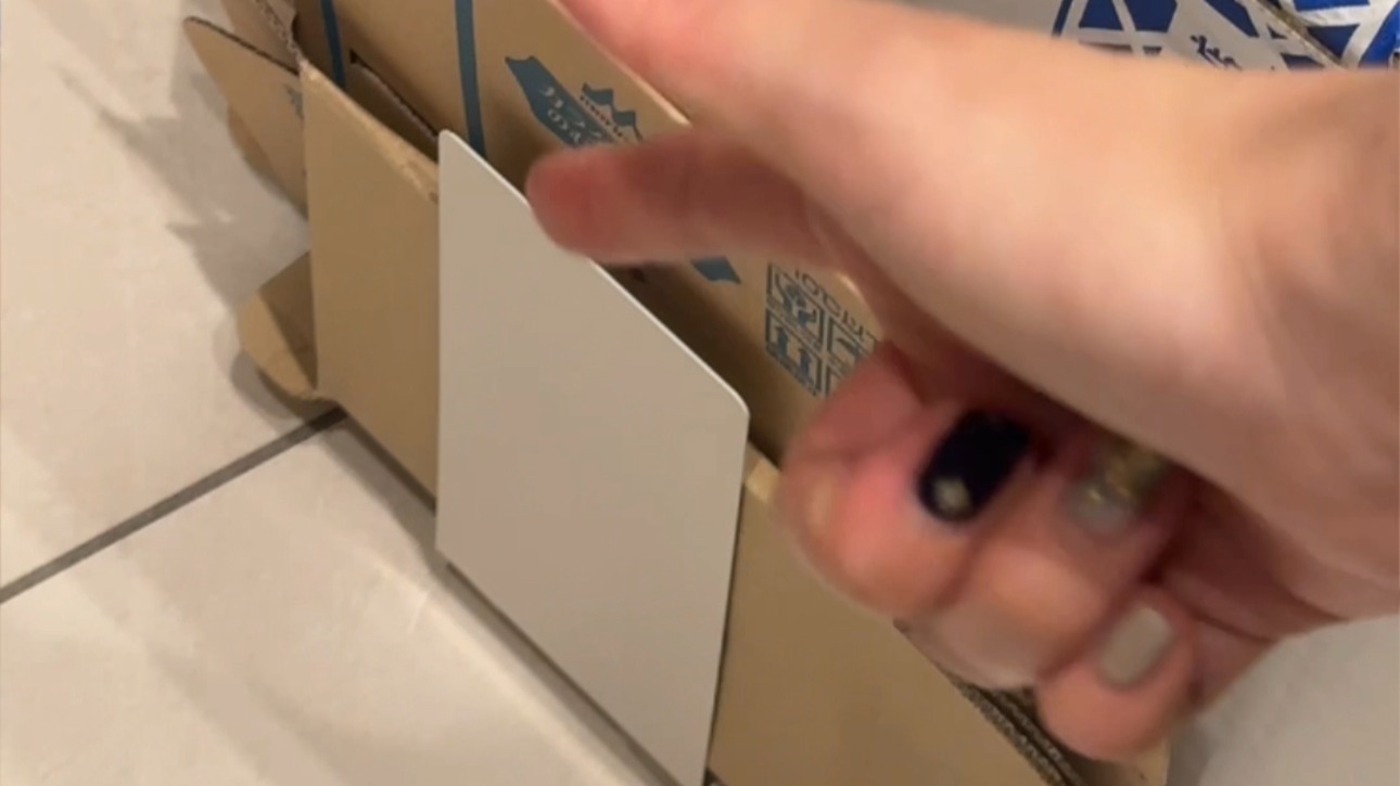 簡単な段ボールストッカーのDIYアイデア