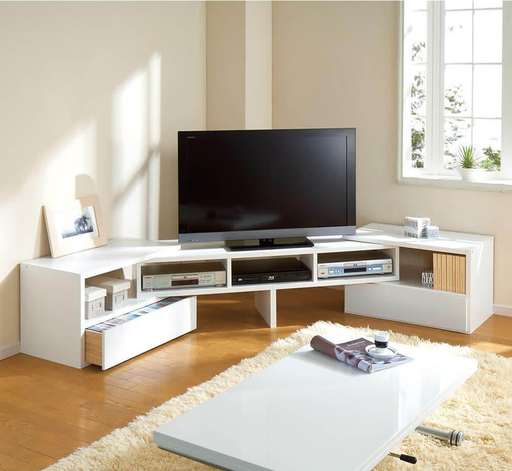 エアコンの下にテレビは風水的にNG？運気を乱さない工夫とは - 幸運ラボ