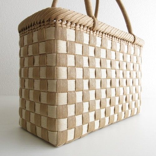 エコクラフトで作るかごとバッグと季節の雑貨 手芸の本 ぬくもり