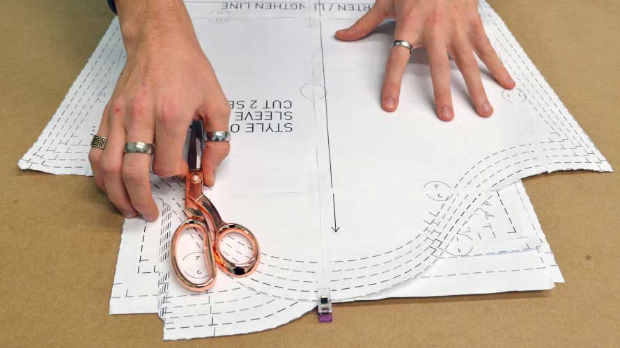 W008 スタンドカラーブラウスの型紙池袋 Sewing Shop