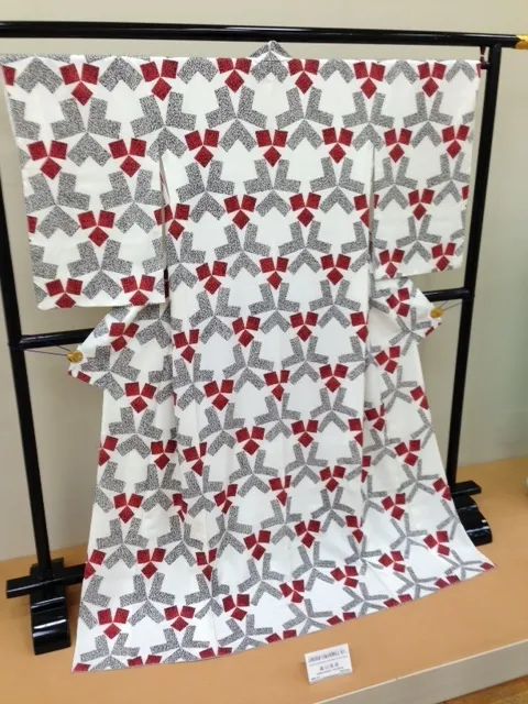 三越の紙袋・ショッパーがリニューアルされましたね。オリジナル印刷紙袋のてさげ.net