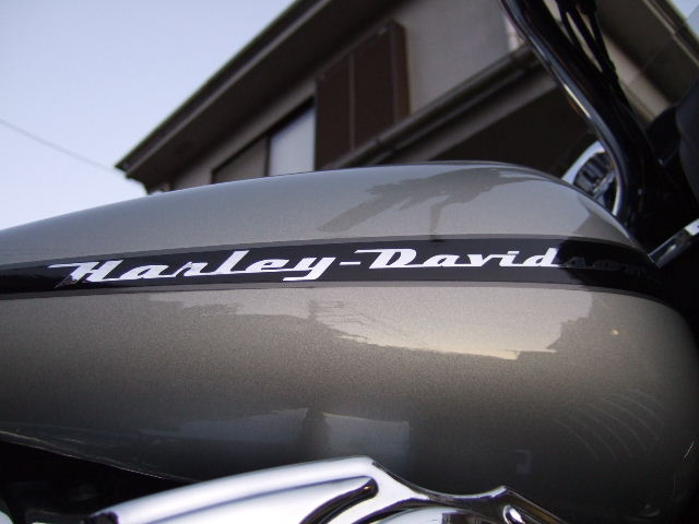 ロゴステッカーを自作して愛車をリフレッシュすれば愛着もマシマシ