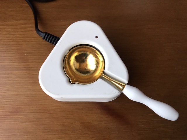 数量限定 Kandar シーリングワックスセット 剥せる スプーン 電気炉付き シーリングスタンプ シールスタンプ シーリングワックス 簡単 初心者ワックス大量 手紙 招待状 祝福 告白 祝い 手紙 装飾 DIY 取扱説明書付き30色楽天市場 Kandar シーリングスタンプ