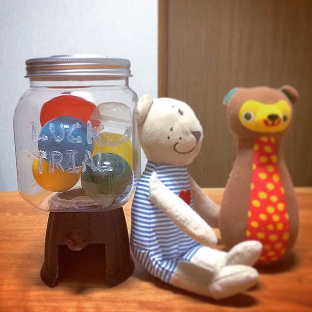 簡単ガチャガチャカプセルリメイク！子供喜ぶハロウィンお菓子ラッピング編ラッピングの方法・アイデア暮らしニスタ