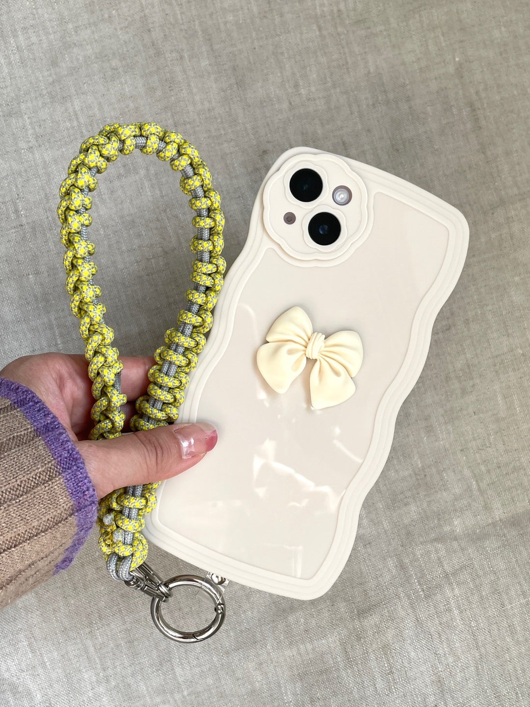 首から下げて使える！携帯 スマホ ・IDカード・鍵用 パラコードでネックストラップの編み方！ Paracord Neck Strap