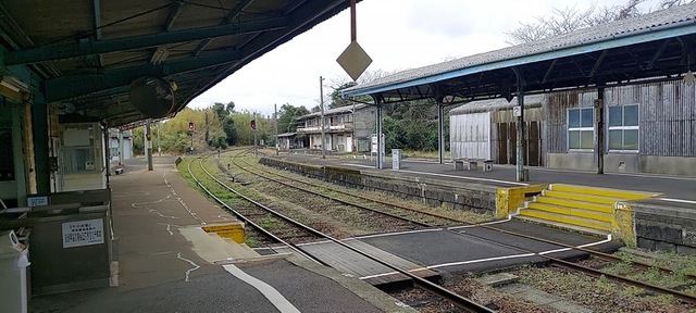 たびら平戸口駅」ミニ博物館も併設！ローカル線として親しまれる日本最西端の駅