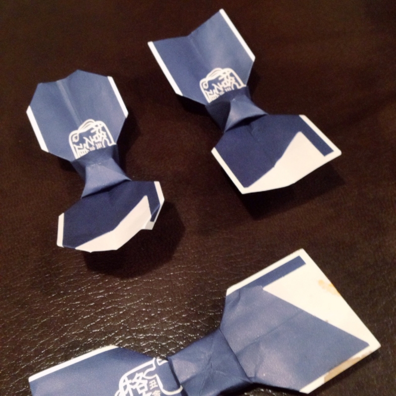 イーシザイ・マーケット割り箸 袋入先細竹天削げ9寸 「富士山箸置き」箸袋入り 100膳パック