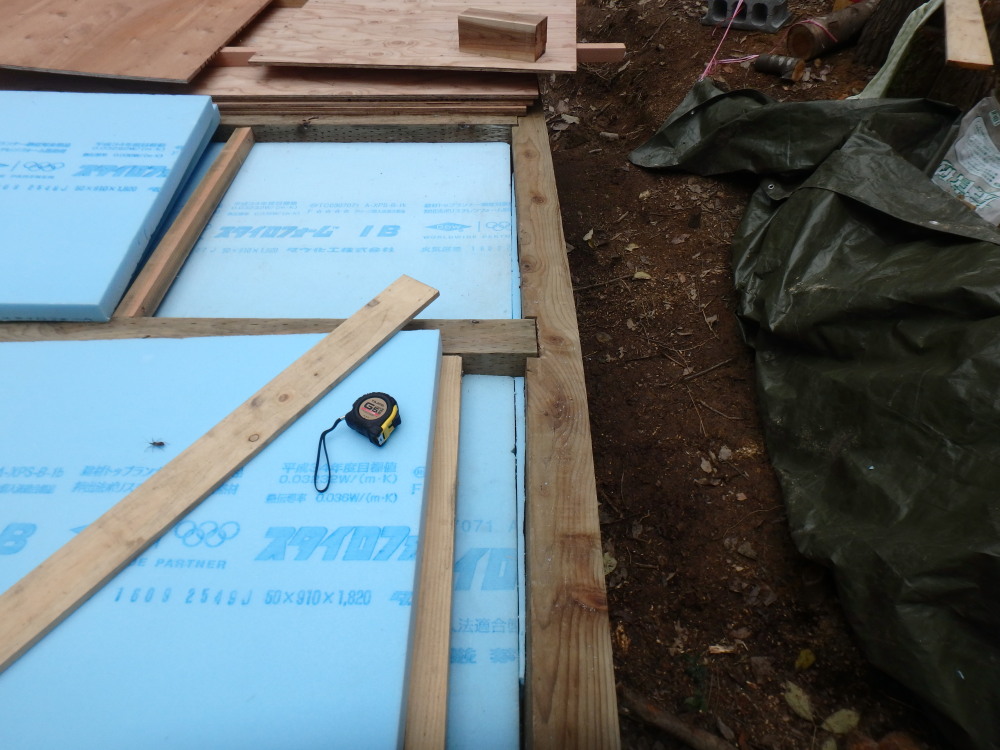 暖房器具に頼らない、セルフ断熱に挑戦してみたホームセンター「スーパービバホーム」の断熱アイテムで、部屋はあったかくなるの？すまいのストーリー三井でみつけて