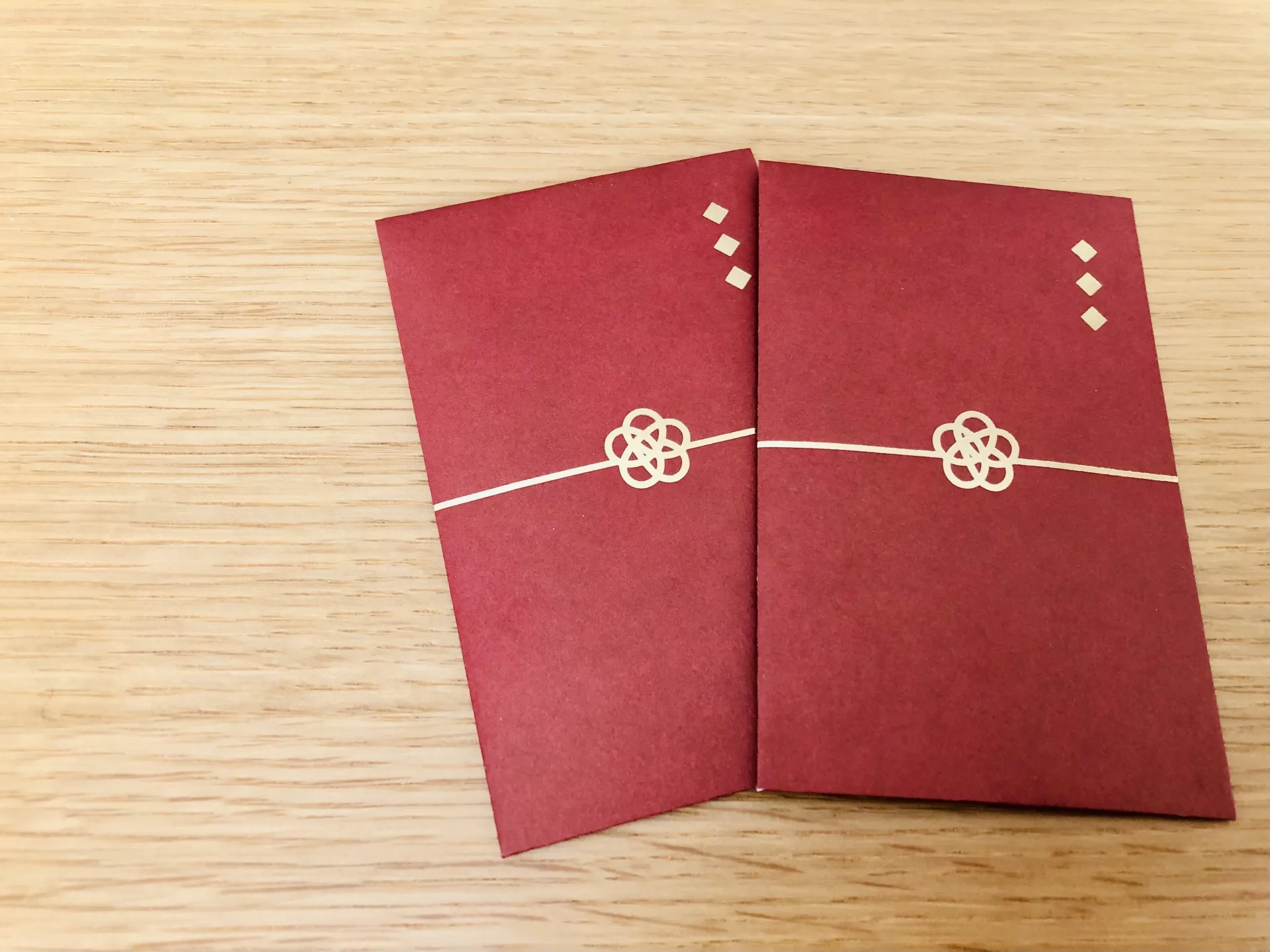 なるほどこんな方法も♡結婚式の封筒を可愛くするアイデアを発見！アツメル結婚式レシピ 買える結婚式アイテム WeddingMart ウェディングマート