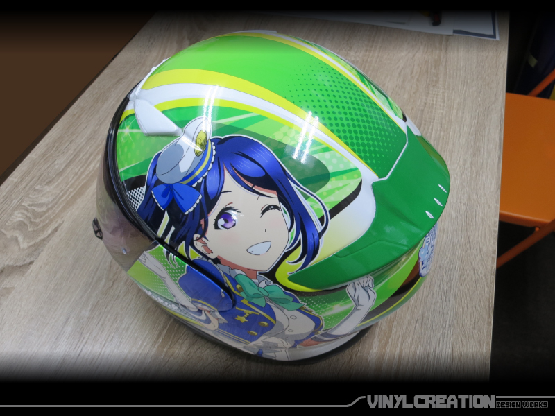 ラッピングフィルムキットでバイクやヘルメットのデザインをDIY バイクブロス