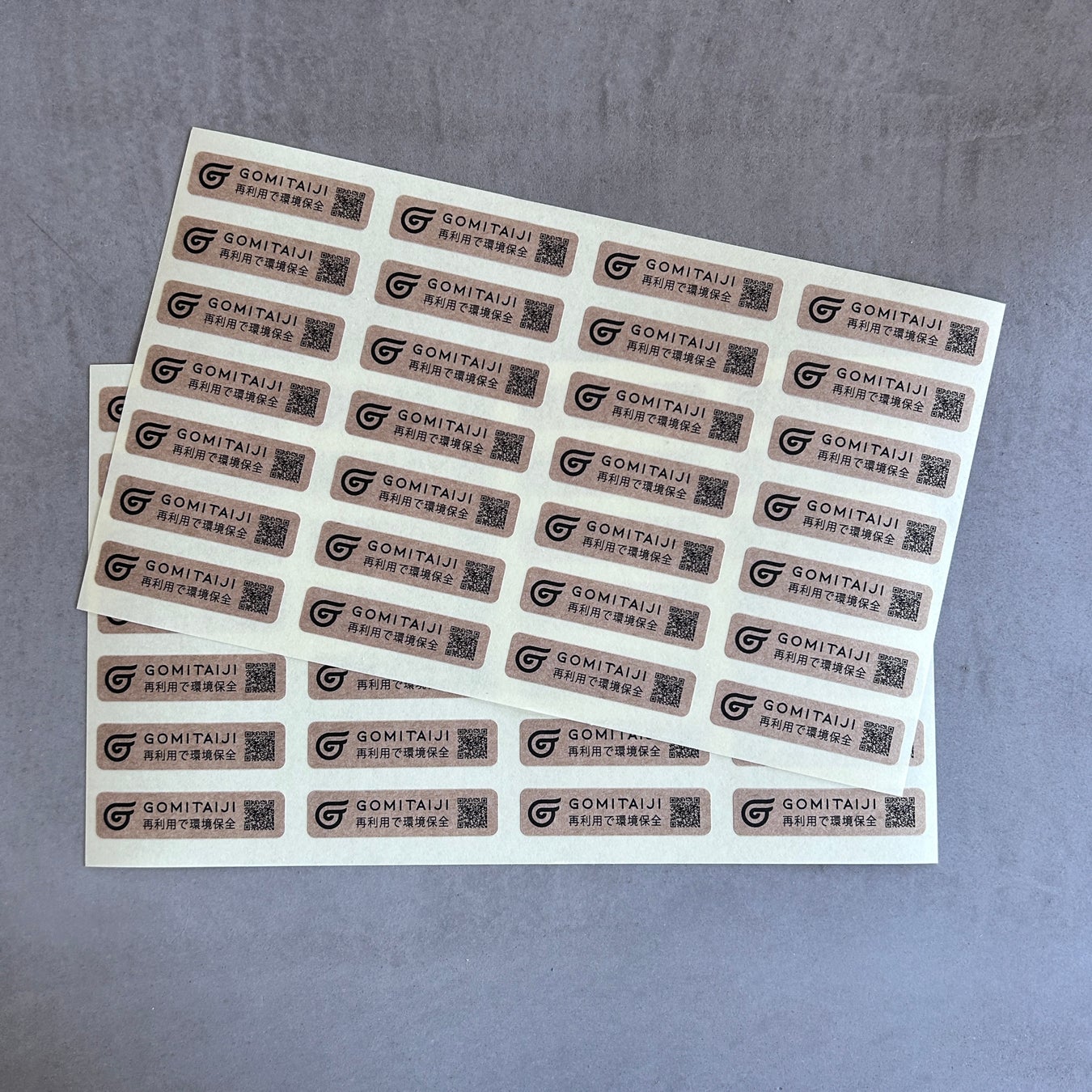 クリアファイル」の活用アイデア13選！仕切りやブックカバーに4MEEE