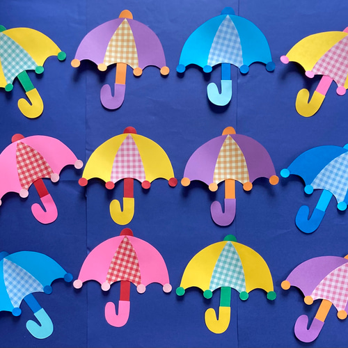 製作キット 保育 梅雨 傘 かさ白画用紙付き壁面飾りの通販 by ちー☺︎'s shopラクマ