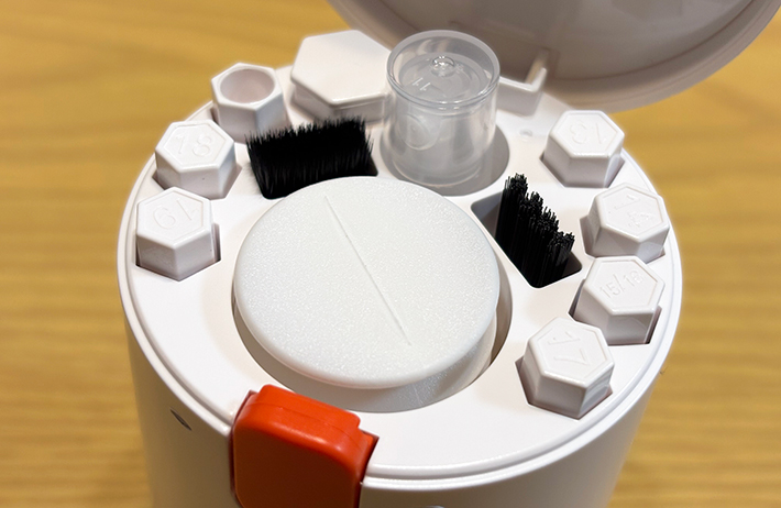 分解 アンテナ多め。格安5Gスマホの元祖「Realme V5 5G」の内部構造を分析