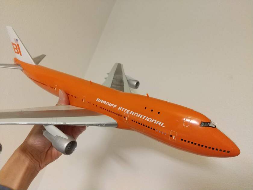 デザイン界に大きな影響を与えた伝説のエアライン「ブラニフ航空」とは名作家具とデザインの話