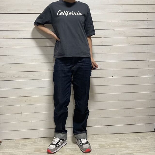 英語Tシャツはダサい？ダサくない？ 多くの人はこう思ってる！おすすめの着こなしは？それおしゃれ？ダサい？ダサくない