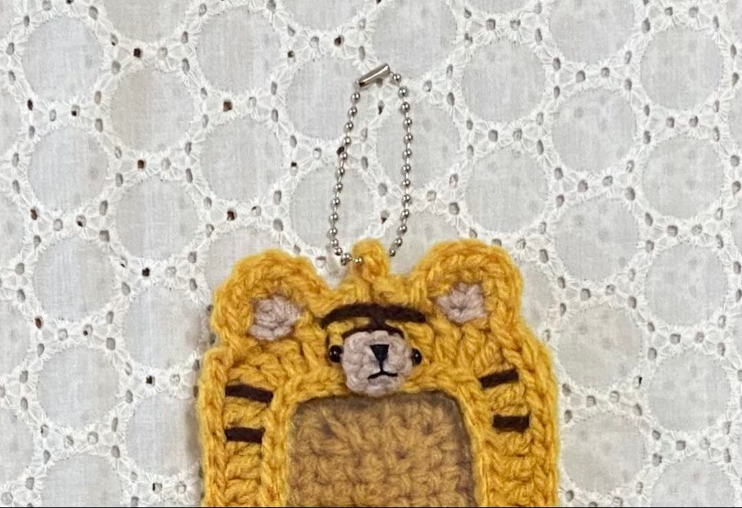 お花のトレカケース トレカケース トレカケースデコ チェキホルダー 毛糸 くすみピンク 白 ピンク お花 フラワー くすみブルー ブラウン ブラック- niaminne byGMOペパボ 国内最大級のハンドメイド・手作り通販サイト