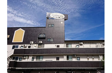 HOTEL SARI RESORT 川西店