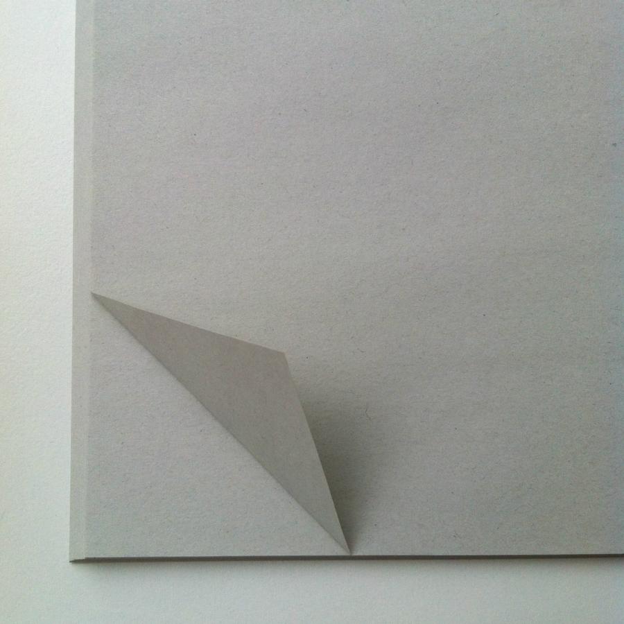 わら半紙＜更紙＞ A4サイズ：8000枚 教育現場 児童生徒 プリント配布 おしゃれな雑貨 ペットの敷材 新聞紙 温かみのある色合い チラシTV掲載品 紙の専門店 公式 松本洋紙店