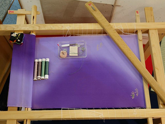 刺繍枠 スタンド 刺繍台 木製 調整可能 360度回転 手芸 フレーム セット ブラウン刺繡枠おすすめ9選 使い方や四角のもの、ミニサイズや大きいサイズの商品もイエコレクション iecolleインテリア、雑貨情報が満載のWEBメディア